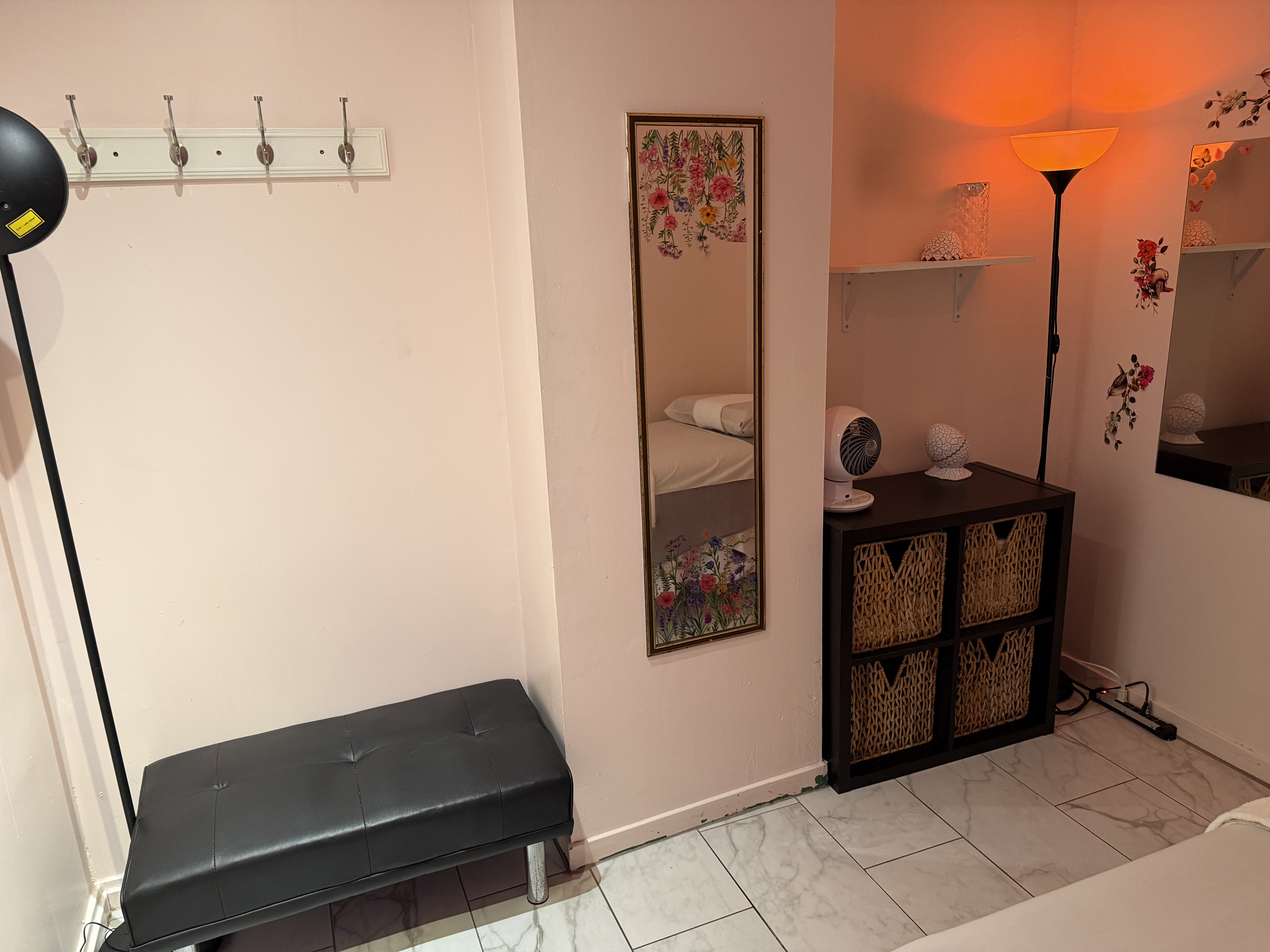 Treatment Room 3 Alternate view